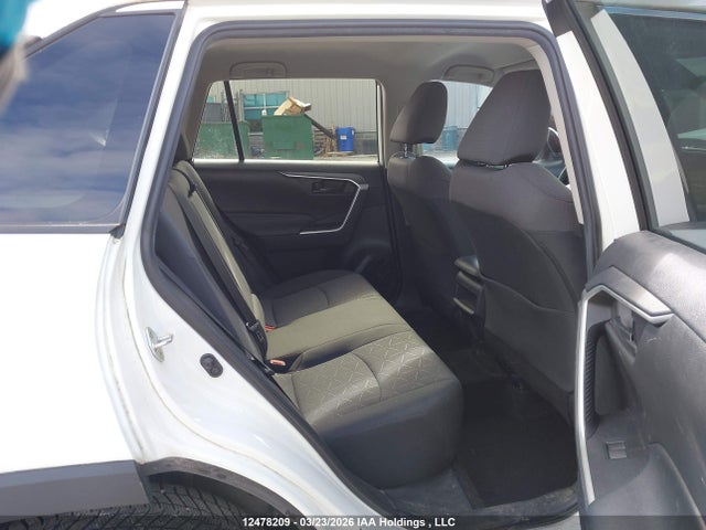2019 Toyota Rav4 Le მანქანა იყიდება აუქციონზე, vin: 2T3Z1RFV2KC001243, აუქციონის ნომერი: 12478209