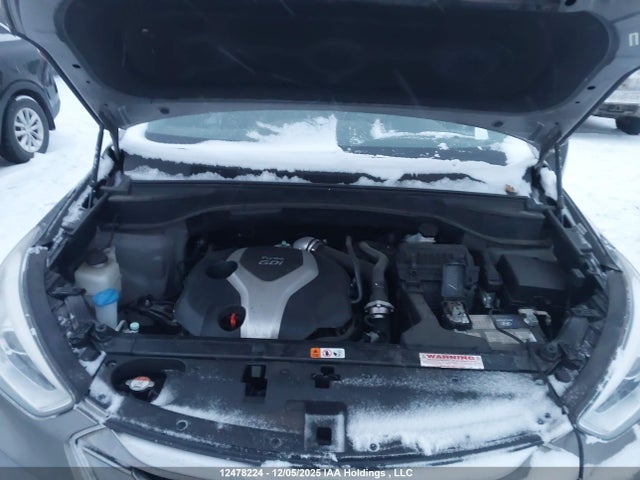 5XYZUDLA9FG268300 Hyundai Santa Fe Sport 2.0t Se