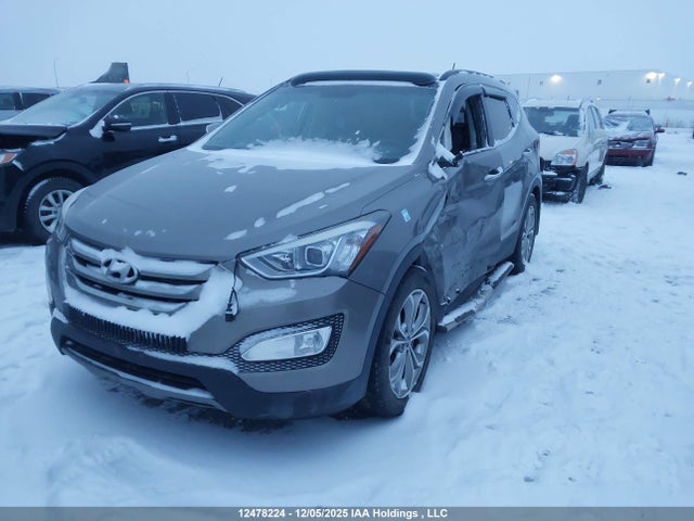 5XYZUDLA9FG268300 Hyundai Santa Fe Sport 2.0t Se