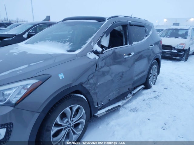 5XYZUDLA9FG268300 Hyundai Santa Fe Sport 2.0t Se
