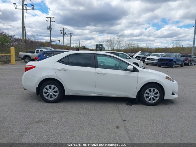 Продаж на аукціоні авто 2018 Toyota Corolla, vin: 2T1BURHE3JC017433, номер лоту: 12478278