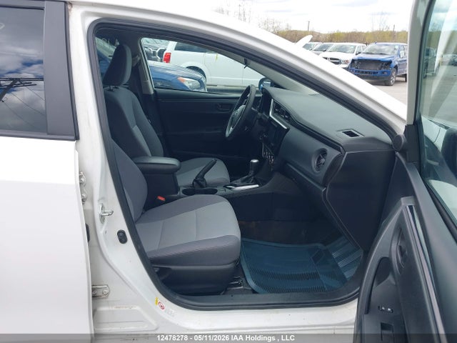 Продаж на аукціоні авто 2018 Toyota Corolla, vin: 2T1BURHE3JC017433, номер лоту: 12478278