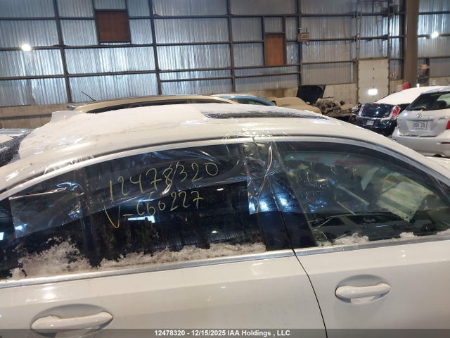 3MW5R7J03N8C60227 BMW 330i Xdrive