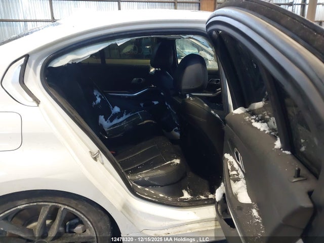 3MW5R7J03N8C60227 BMW 330i Xdrive