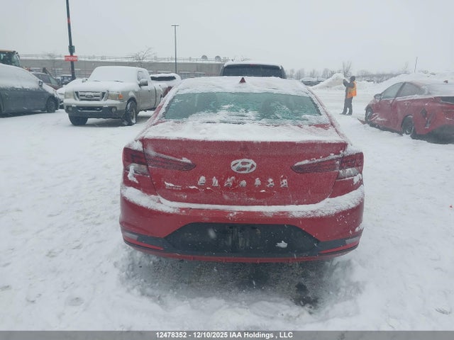 KMHD84LFXKU858584 Hyundai Elantra