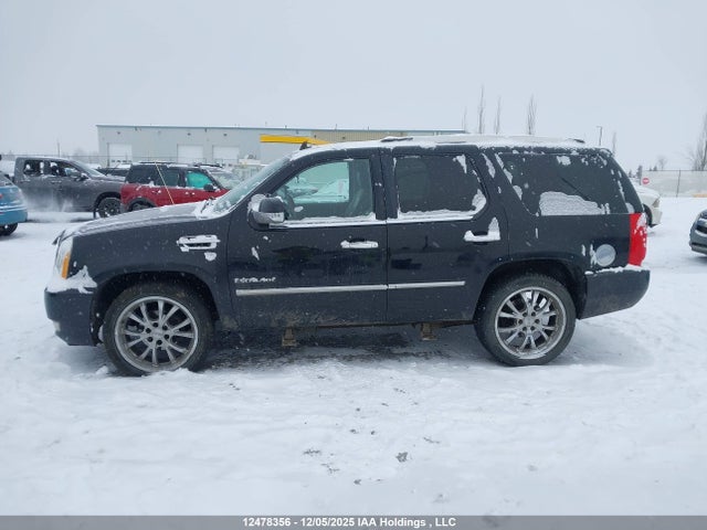 2011 Cadillac Escalade მანქანა იყიდება აუქციონზე, vin: 1GYS4BEF5BR194488, აუქციონის ნომერი: 12478356