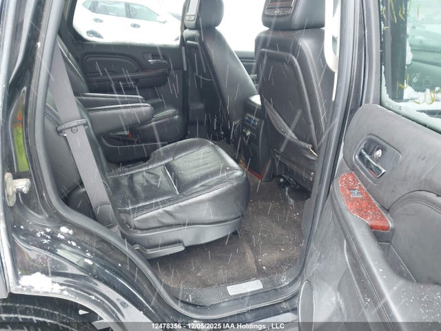 2011 Cadillac Escalade მანქანა იყიდება აუქციონზე, vin: 1GYS4BEF5BR194488, აუქციონის ნომერი: 12478356