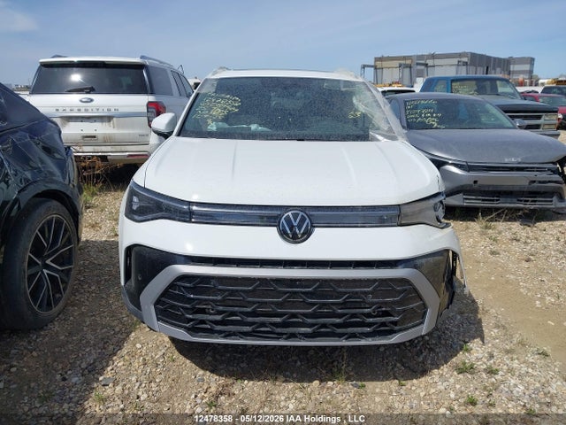 2025 Volkswagen Taos Highline მანქანა იყიდება აუქციონზე, vin: 3VV4C7B21SM059429, აუქციონის ნომერი: 12478358