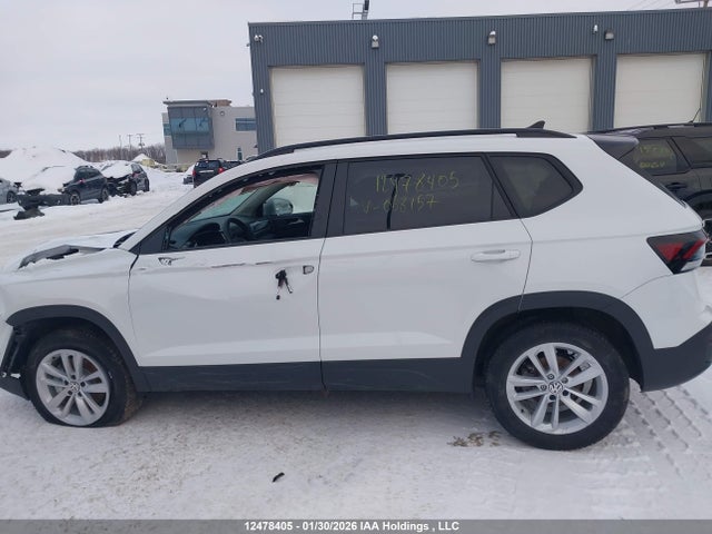 3VV2C7B27SM068157 Volkswagen Taos Se Black