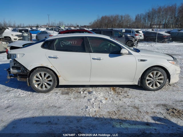 5XXGT4L38JG266739 KIA OPTIMA LX/S