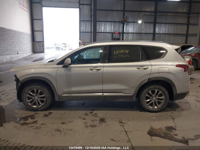 Hyundai Santa Fe Essential 2019 5NMS2CAD4KH008272 Image 14