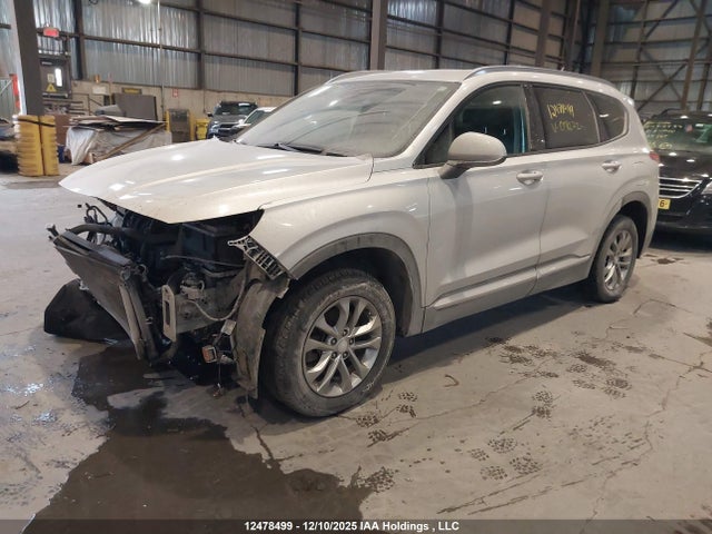 Hyundai Santa Fe Essential 2019 5NMS2CAD4KH008272 Image 2