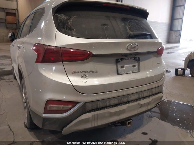 Hyundai Santa Fe Essential 2019 5NMS2CAD4KH008272 Image 21