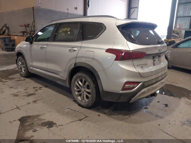 Hyundai Santa Fe Essential 2019 5NMS2CAD4KH008272 Image 3