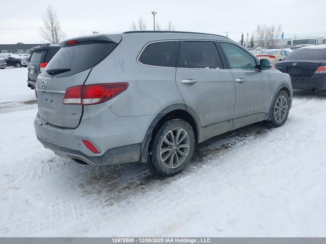 KM8SNDHFXKU296548 Hyundai Santa Fe Xl Se