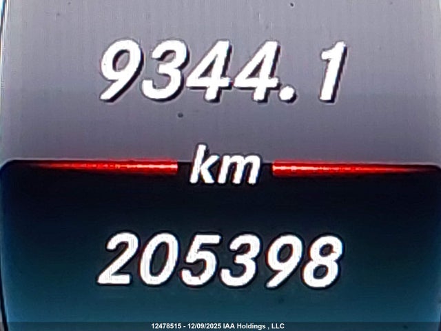 55SWF6GB0FU057343 Mercedes-Benz C 400 4matic