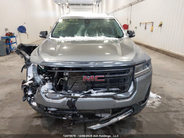 GMC Acadia At4 2023 1GKKNLLS8PZ215760 Image 12