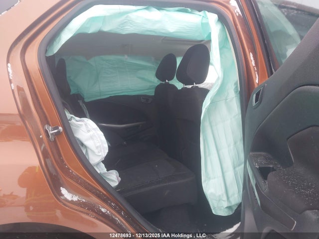 MAJ6S3GL0LC386059 Ford Ecosport Se