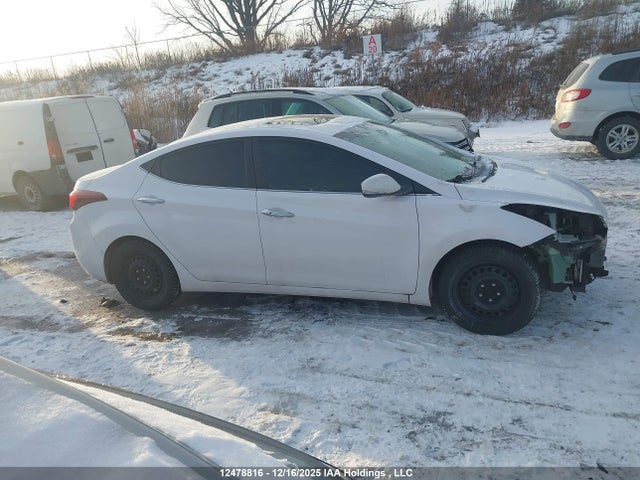 KMHDH4AH9FU323501 Hyundai Elantra Limited
