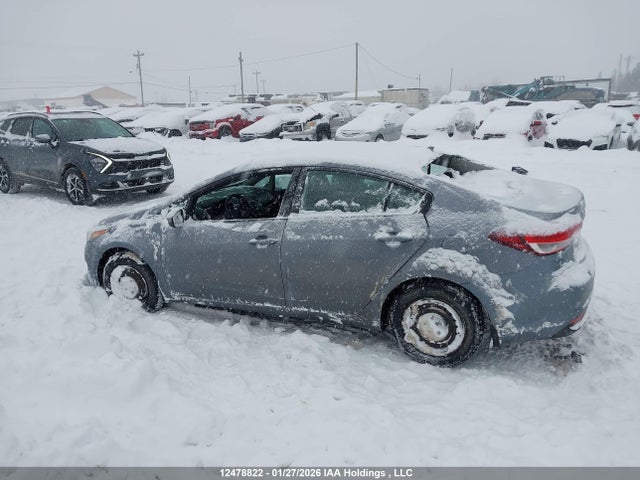 3KPFK4A73JE259324 KIA Forte Lx/lx+