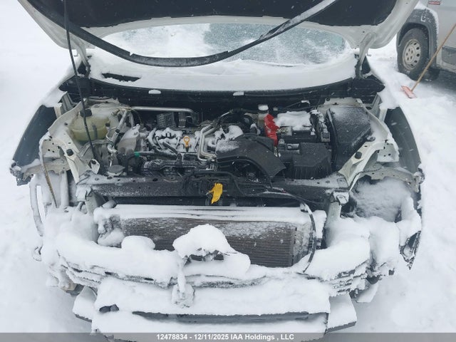 5N1AT3AAXPC757335 Nissan Rogue