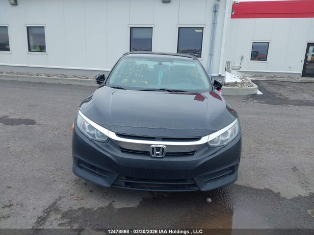 Продажа на аукционе авто 2018 Honda Civic, vin: 2HGFC2F58JH018759, номер лота: 12478868
