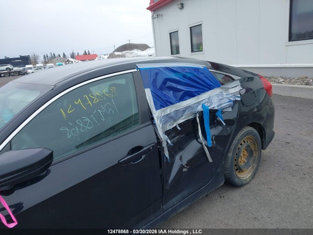 Продажа на аукционе авто 2018 Honda Civic, vin: 2HGFC2F58JH018759, номер лота: 12478868