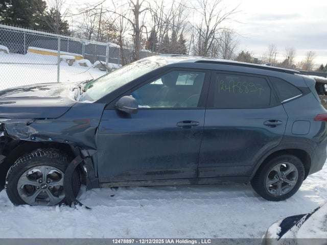 KNDEP2AA1M7224122 KIA Seltos