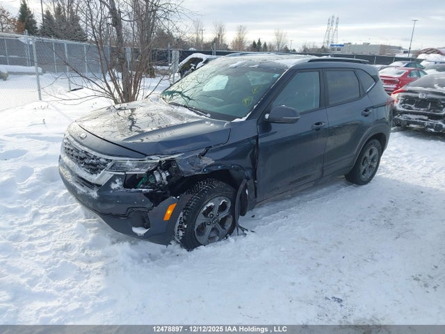 KNDEP2AA1M7224122 KIA Seltos
