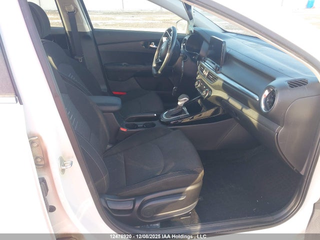 3KPF54AD6ME315659 KIA Forte Ex/ex Premium/ex+