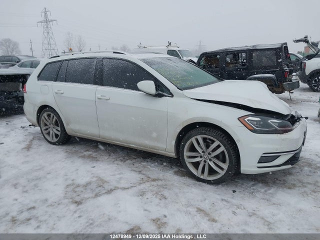 3VWR17AU4KM500058 Volkswagen Golf Sportwagen 1.8 Tsi Execline