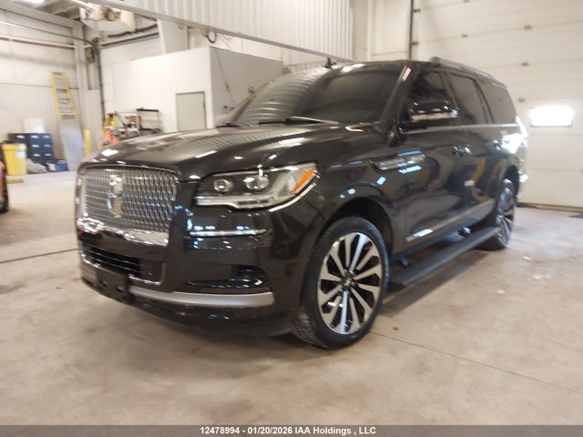 5LMJJ2LG2REL22041 Lincoln Navigator Reserve