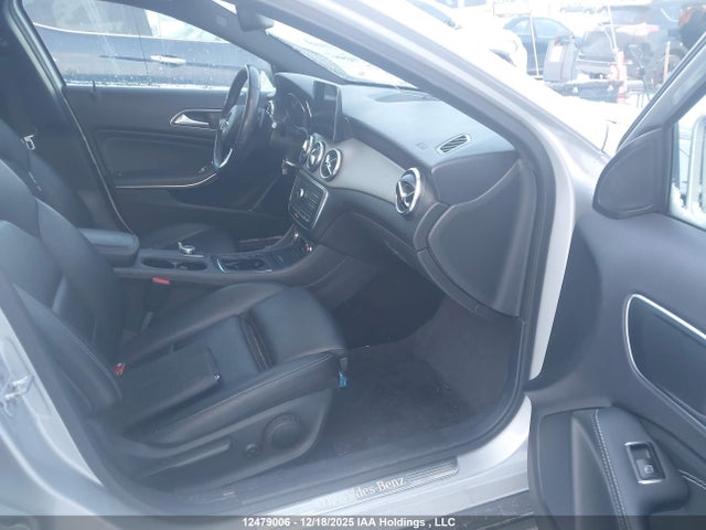WDCTG4GB5HJ323550 Mercedes-Benz Gla 250 4matic