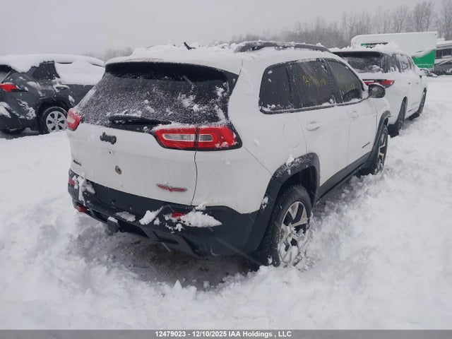 1C4PJMBS1FW571911 Jeep Cherokee Trailhawk