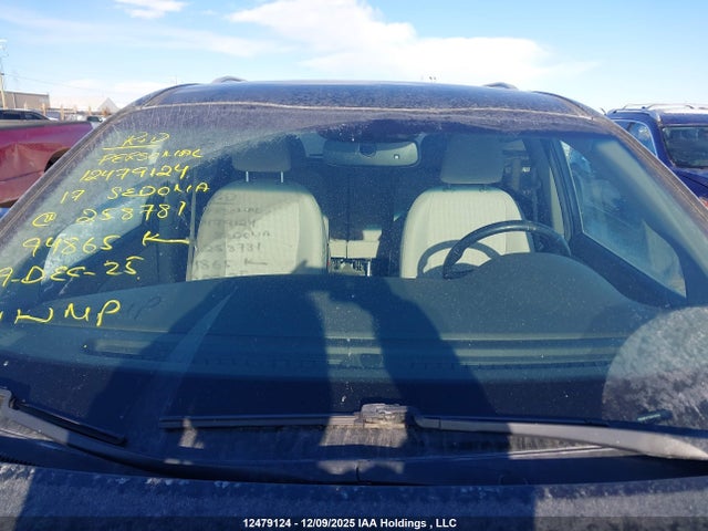 KNDMB5C17H6258781 KIA Sedona