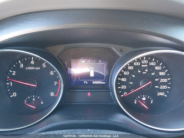 KNDMB5C17H6258781 KIA Sedona