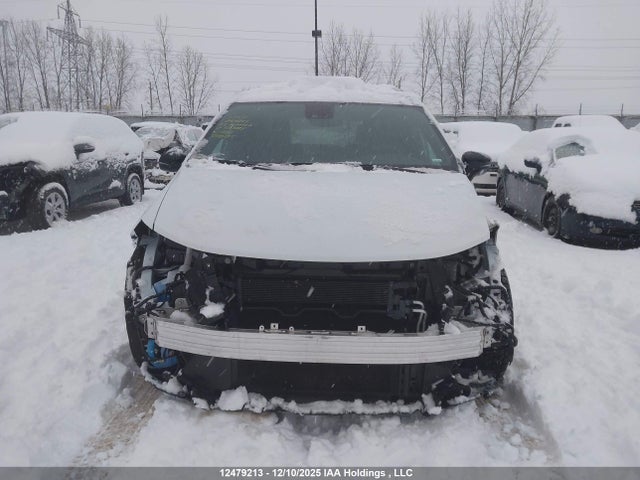 Chrysler Pacifica Limited 2025 2C4RC1GGXSR593415 Image 13