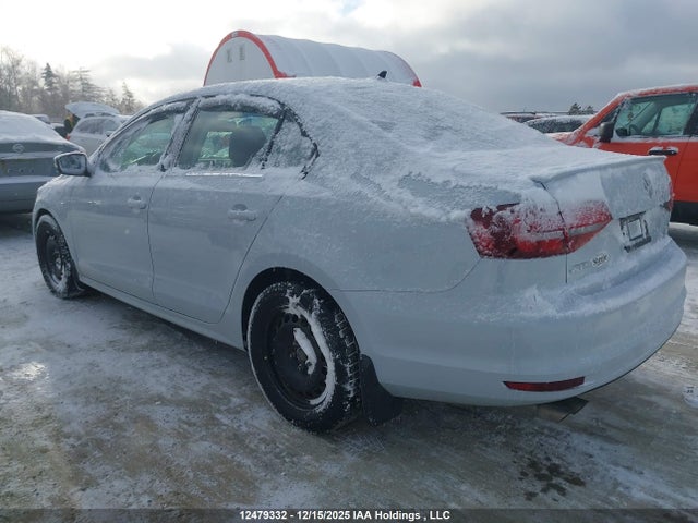 3VWDB7AJ1HM385022 Volkswagen JETTA SE