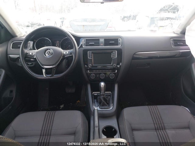 3VWDB7AJ1HM385022 Volkswagen JETTA SE