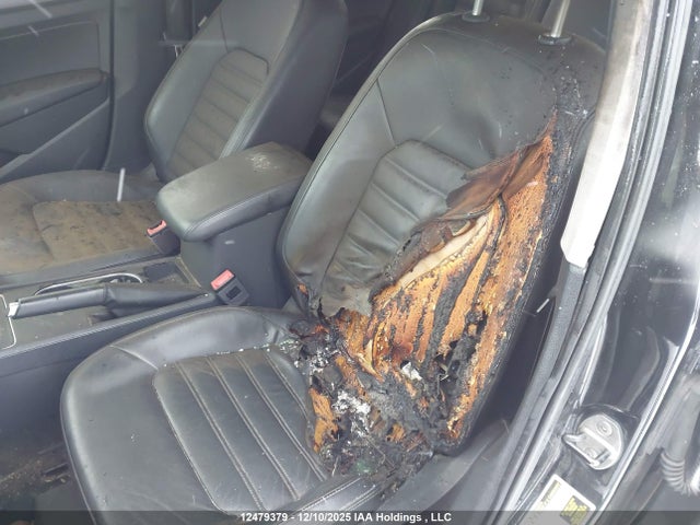 1VWCS7A34GC048311 Volkswagen Passat Sel/sel Premium
