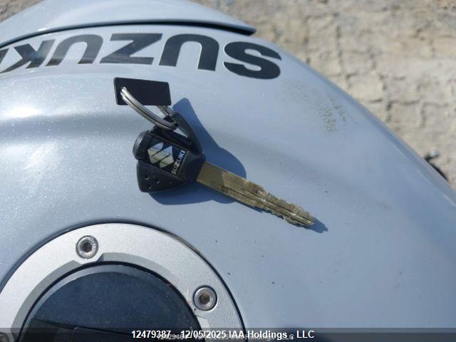 JS1GR7MA4P7101537 Suzuki GSX-R750