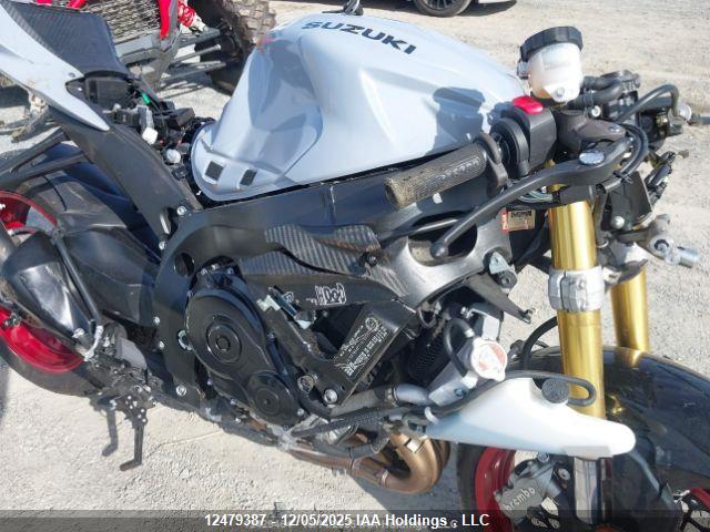 JS1GR7MA4P7101537 Suzuki GSX-R750