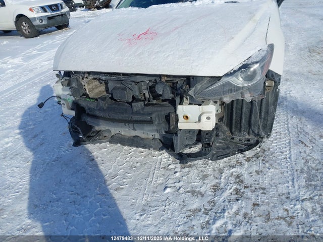 JM1BM1M32E1177559 Mazda 3 Grand Touring