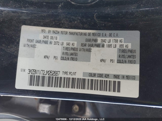 3MZBN1V72JM252687 Mazda 3 Gs