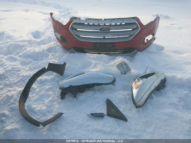 1FMCU9GDXHUE99906 Ford ESCAPE SE