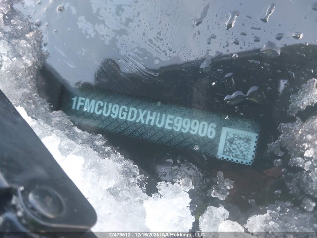 1FMCU9GDXHUE99906 Ford ESCAPE SE