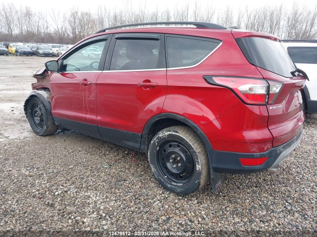 1FMCU9GDXHUE99906 Ford ESCAPE SE