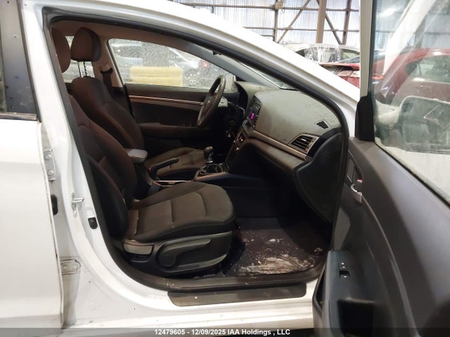 12479605 :رقم المزاد ، 5NPD74LF9HH082233 vin ، 2017 Hyundai Elantra Se مزاد بيع