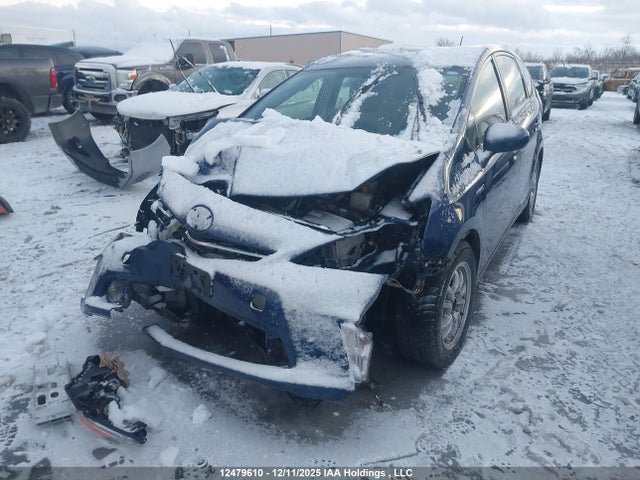 Продаж на аукціоні авто 2013 Toyota Prius V Two, vin: JTDZN3EU3D3215673, номер лоту: 12479610