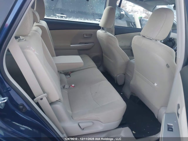 Продаж на аукціоні авто 2013 Toyota Prius V Two, vin: JTDZN3EU3D3215673, номер лоту: 12479610